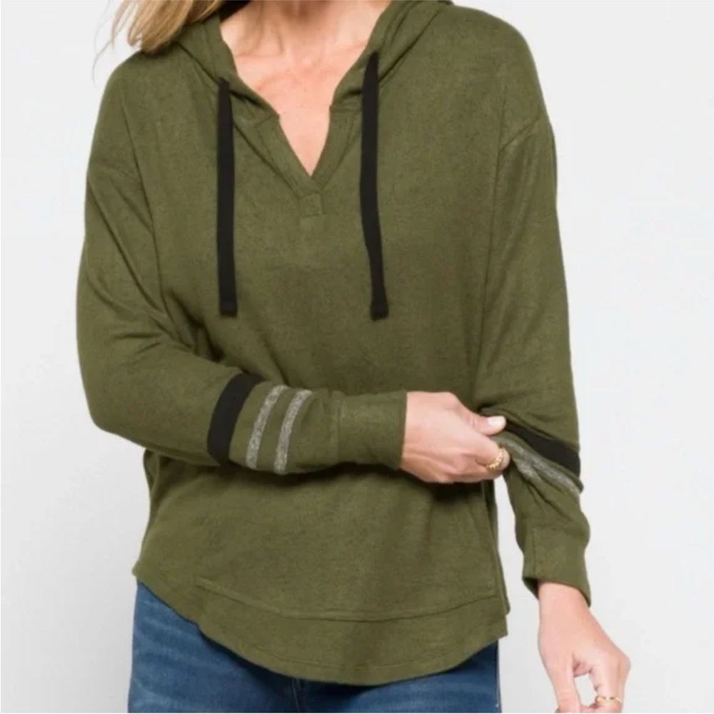Mix by 41 Hawthorn Kallon Brushed Knit Hoodie in olive green with striped sle